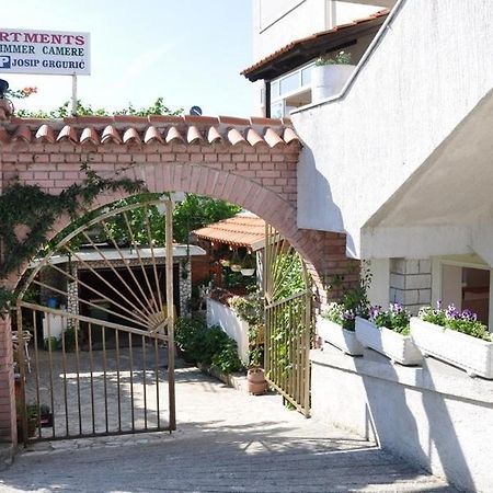 Apartments Josip Rab Town Exterior foto