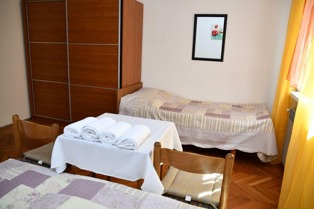 Apartments Josip Rab Town Exterior foto